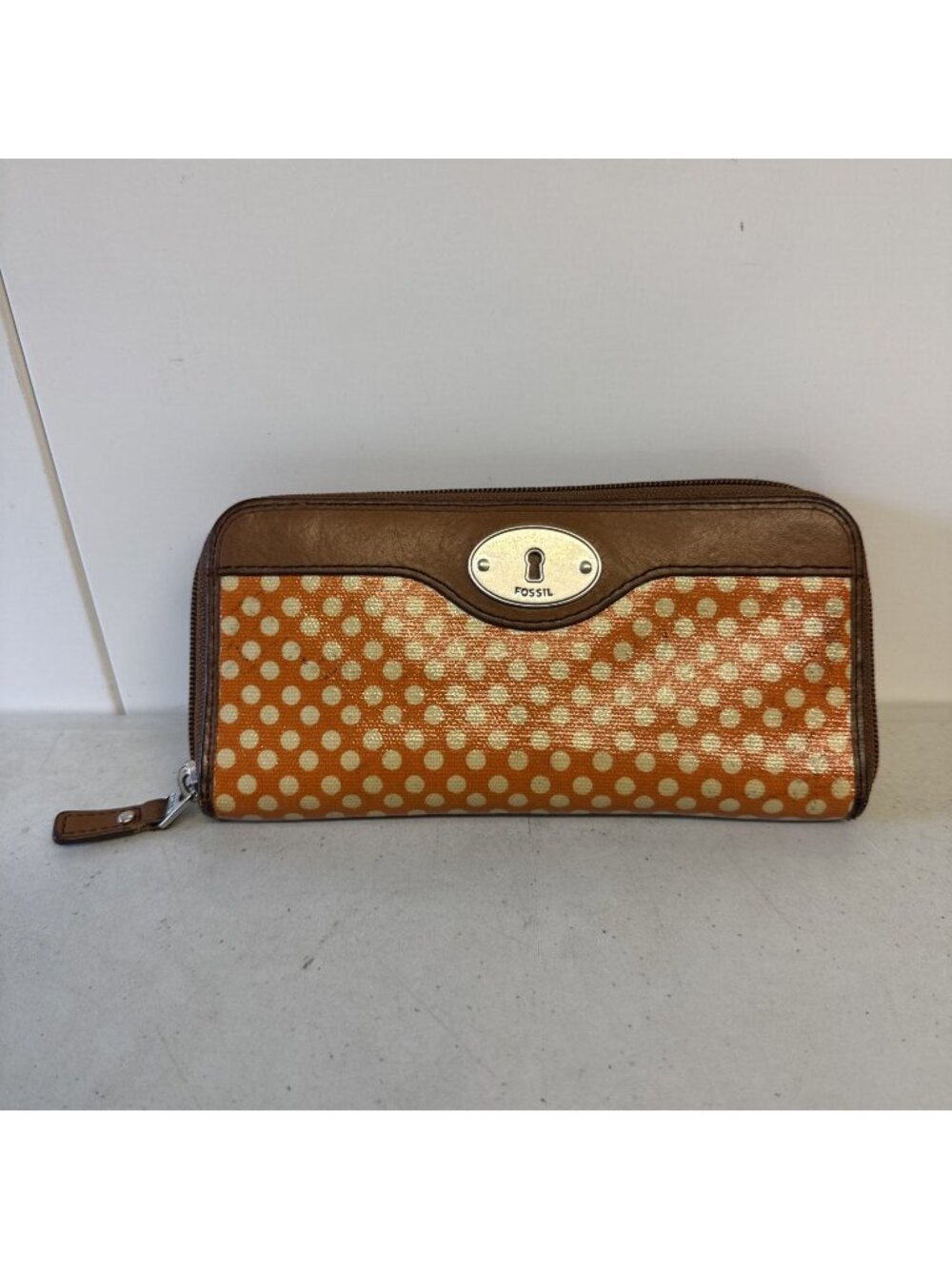 Fossil Key-Per Women’s Vintage Wallet Mellow Orange Cream Polka Dots Brown Trim